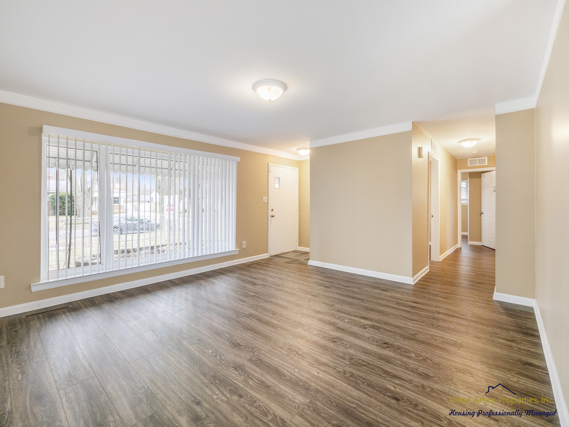 1088 Studebaker Ave.